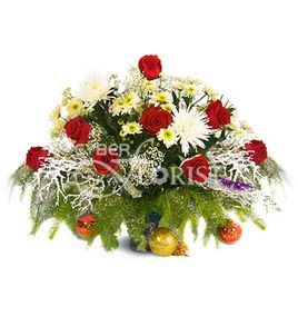 White frost. Christmas arrangement of flowers is a great gift for the holiday!